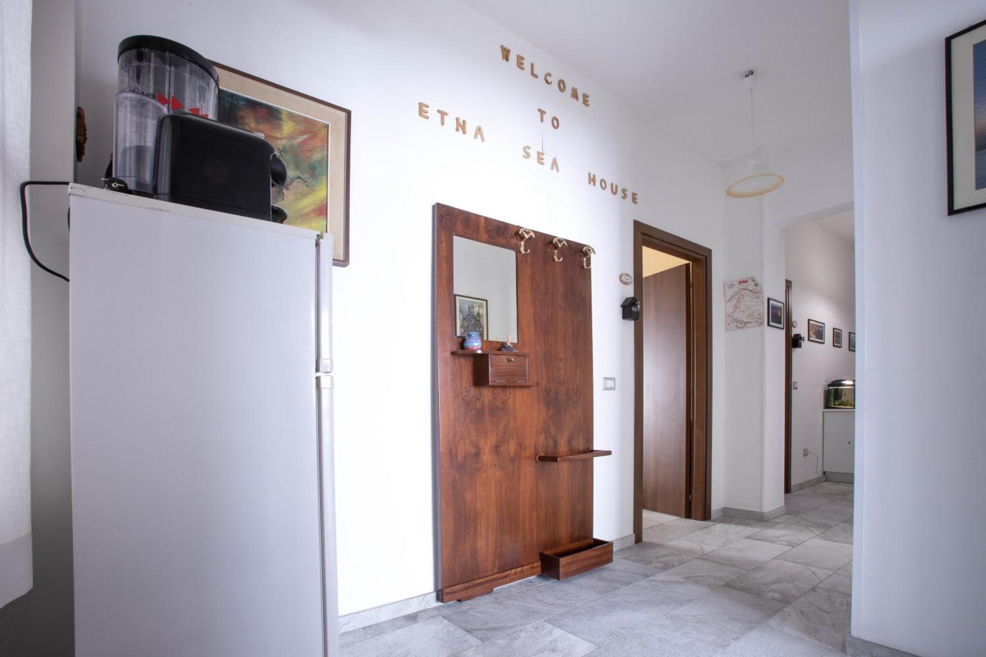 Etna Sea House Bed & Breakfast Catania