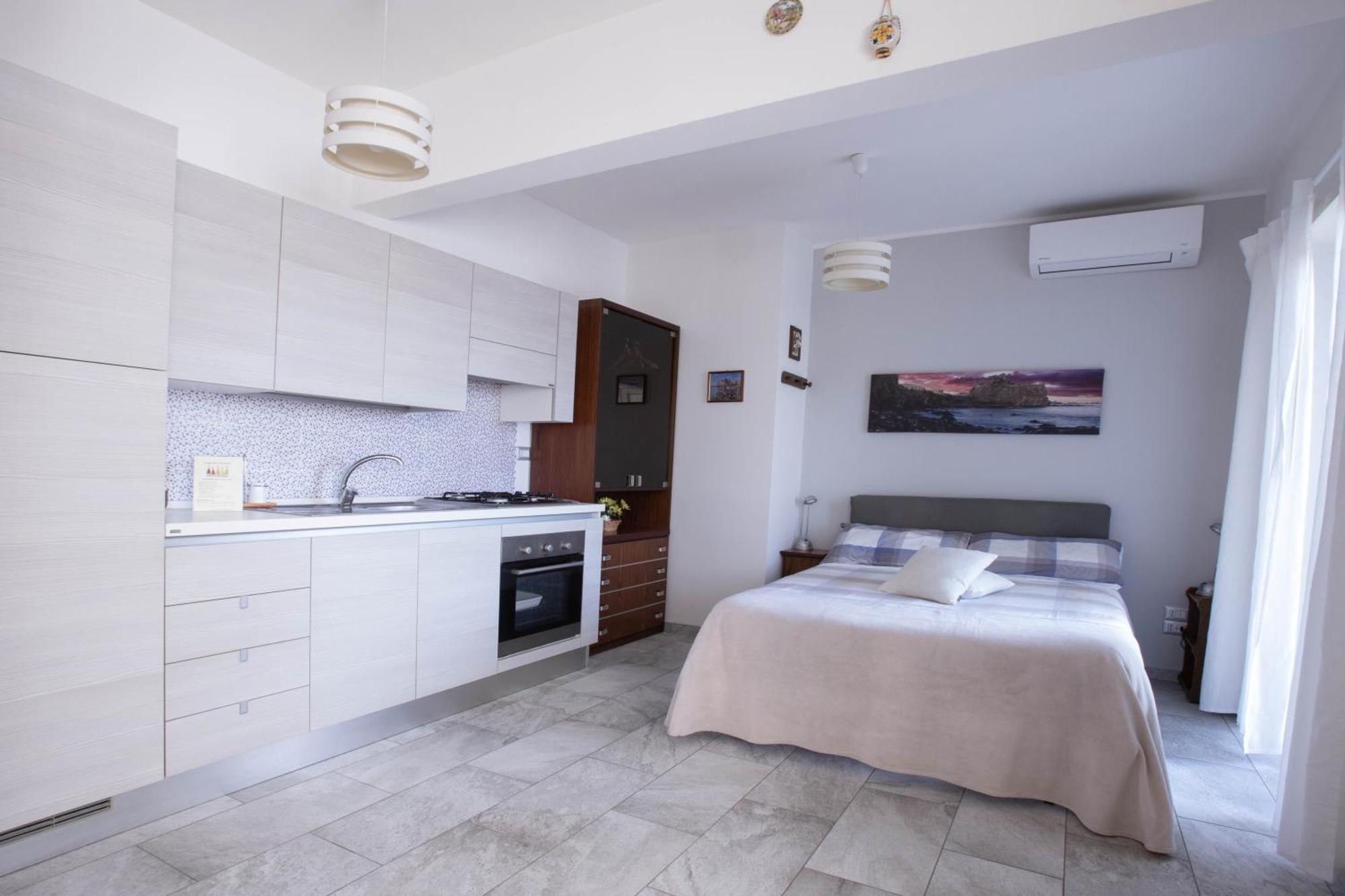 Etna Sea House Bed & Breakfast Catania